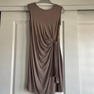 Brown Asymmetrical dress with bow size M saint tropez west